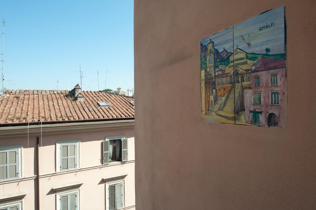 Colosseo Apartments And Rooms - Rome City Centre Dış mekan fotoğraf