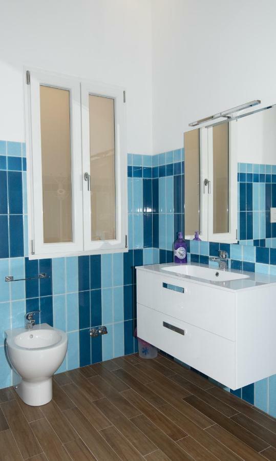 Colosseo Apartments And Rooms - Rome City Centre Dış mekan fotoğraf