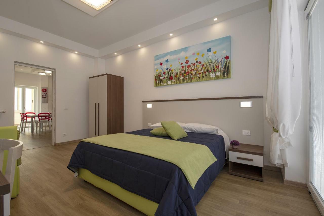 Colosseo Apartments And Rooms - Rome City Centre Dış mekan fotoğraf