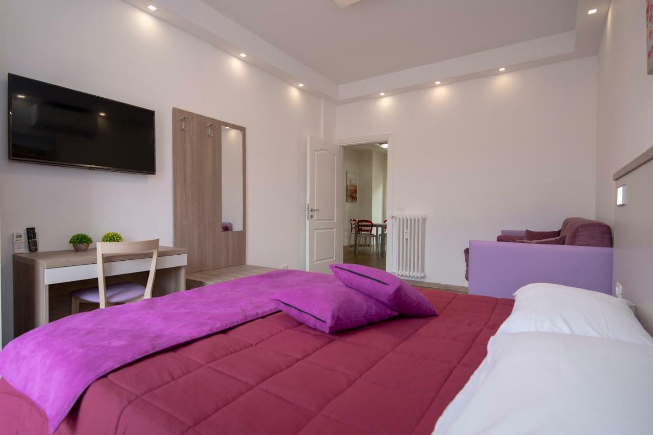 Colosseo Apartments And Rooms - Rome City Centre Dış mekan fotoğraf